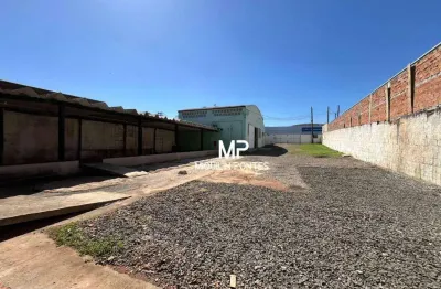 Barracão, 531 m² - venda por r$ 900.000 ou aluguel por r$ 3.500/mês - parque industrial carlos tonnani - jaboticabal/sp