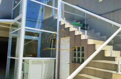 Sobrado novo, com 2 suítes, 1 vaga livre e coberta na  cidade lider.