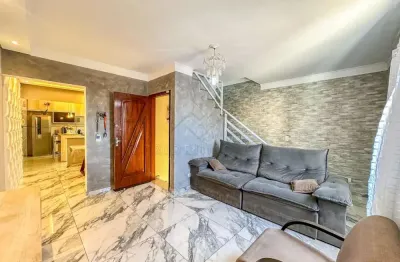 Sobrado com 03 dormitórios à venda, 156 m² no Parque das Nações - Santo André/SP