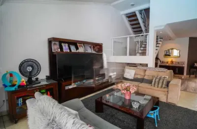 Sobrado com 03 quartos á venda ou locação no jardim utinga - santo andré/sp