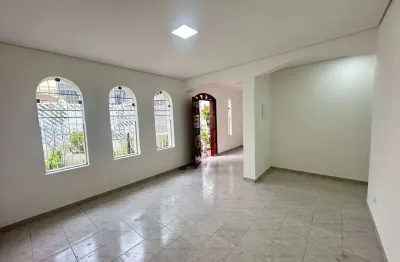 Casa com 3 dormitórios para alugar, 254 m² por r$ 5.750/mês - jardim - santo andré/sp