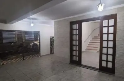 Sobrado de 4 dormitórios de 300 m² para venda e locação no bairro jd. silveira - santo andré