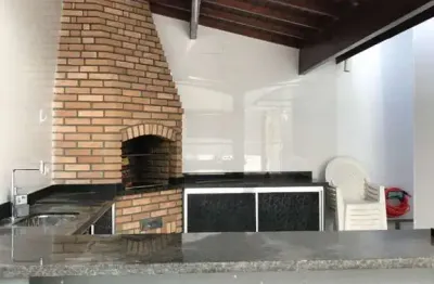 Sobrado com 3 dormitórios para alugar, 313 m² por r$ 9.300,00/mês - matriz - mauá/sp