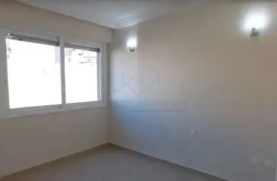 Apartamento de 140m², com 3 quartos, sendo 2 suítes com 1 vaga de garagem.