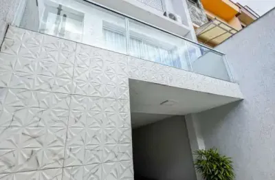 Sobrado com excelente localização 03 dormitórios e 02 vagas na vila alzira- santo andré/sp