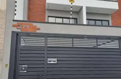 Casa à venda com 231m2 com 03 quartos e 02 vagas na vila lucinda, santo andré/sp