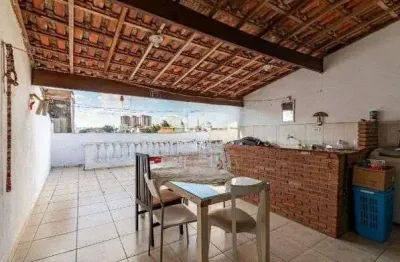 Sobrado com 3 dormitórios, 257 m² - venda por R$ 630.000,00 ou aluguel por R$ 4.225,00/mês - Utinga - Santo André/SP