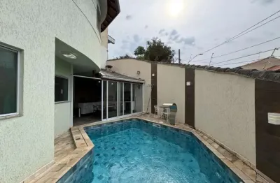 Sobrado à venda com piscina, 03 quartos, 142m² por r$ 1.100.000 - parque oratório - santo andré/sp