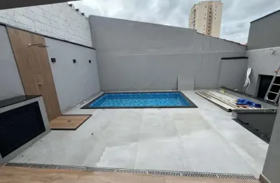 Sobrado com 03 dormitórios à venda, 232 m² na Vila Valparaíso - Santo André/SP