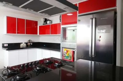 Sobrado á venda com 05 dormitórios e 02 vagas na vila floresta, santo andre/sp