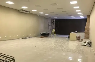 Salão comercial 400m² locação 6 vagas com energia trifásica