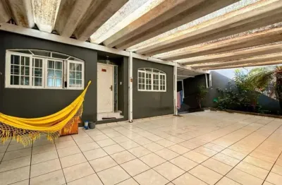 Casa á venda com 02 dormitórios e 05 vagas no jardim las vegas santo andré