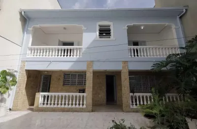 Sobrado de 300m² com 8 vagas no bairro vila metalúrgica - santo andré - sp