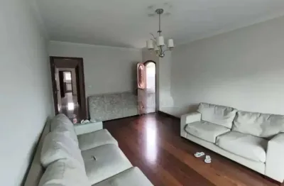 Sobrado com 03 dormitórios para locação na vila scarpelli - santo andré