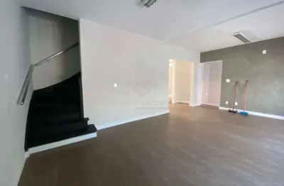 Sobrado comercial de 250m² com 10 salas grandes na vila assunção - santo andré