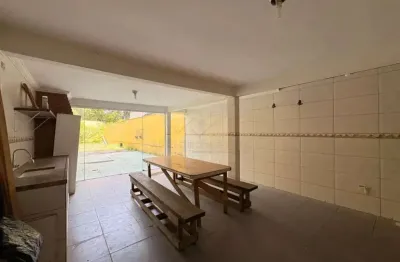 Sobrado de 265m² com 4 dormitórios á locação na vila assunção - santo andré