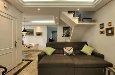 Sobrado em Condomínio à venda na Vila Scarpelli - Santo André/SP.