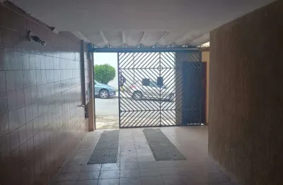 Casa Térrea Comercial com 03 dormitórios para Locação, 152 m² no Bairro Campestre - Santo André/SP