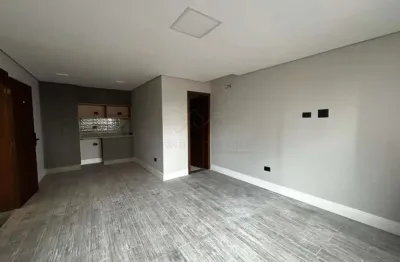 Sala comercial nova com fino acabamento, 25m² na Vila Gilda - Santo André/SP