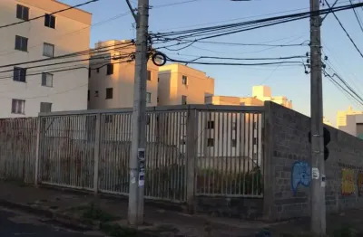 Terreno à venda no Cazeca, Uberlândia 