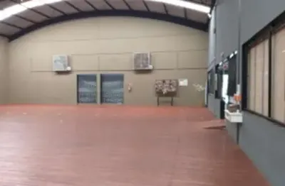 Barracão / Galpão / Depósito à venda no Chácaras Tubalina e Quartel, Uberlândia 
