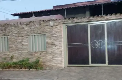 Casa com 3 quartos à venda na Nossa Senhora Aparecida, Uberlândia 