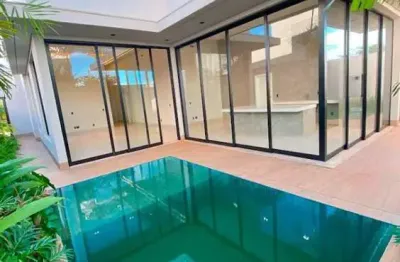 Casa com 4 quartos à venda no Granja Marileusa, Uberlândia 