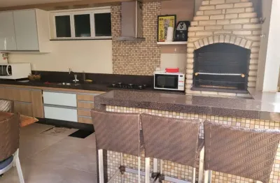 Casa com 4 quartos à venda no Jardim Inconfidência, Uberlândia 