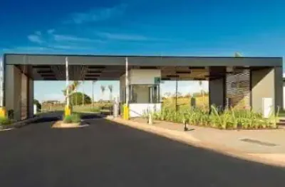 Terreno em condomínio fechado à venda no Granja Marileusa, Uberlândia 