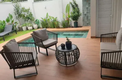 Casa com 4 quartos à venda no Grand Ville, Uberlândia 