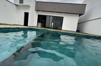 Casa com 3 quartos à venda na Cidade Jardim, Uberlândia 