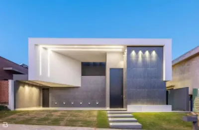 Casa com 3 quartos à venda em Laranjeiras, Uberlândia 