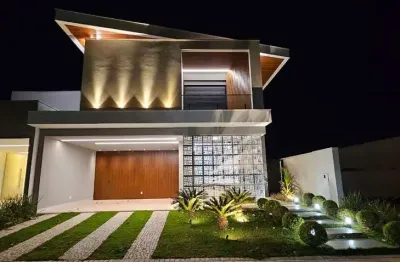 Casa com 4 quartos à venda no Jardim Botânico, Uberlândia 