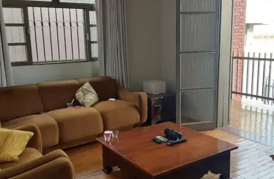 Casa comercial à venda no Cazeca, Uberlândia 