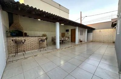 Casa com 3 quartos à venda no Alto Umuarama, Uberlândia 