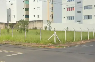 Terreno à venda no Santa Mônica, Uberlândia 