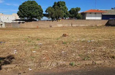 Terreno à venda em Carajás, Uberlândia 