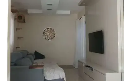 Casa com 2 quartos à venda no Umuarama, Uberlândia 