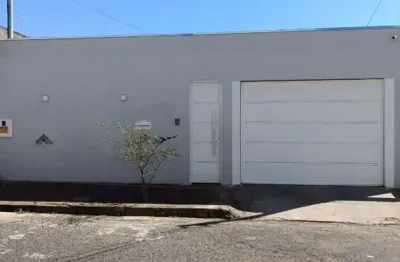 Casa com 3 quartos à venda no Alto Umuarama, Uberlândia 