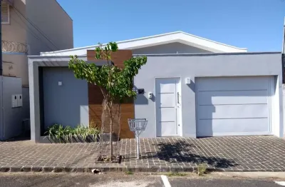Casa com 3 quartos à venda no Brasil, Uberlândia 