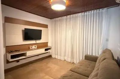 Casa com 3 quartos à venda no Umuarama, Uberlândia 