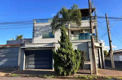 Casa com 4 quartos à venda no Santa Mônica, Uberlândia 