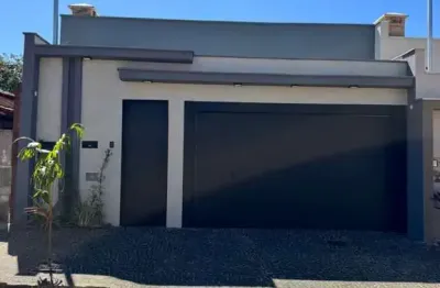 Casa com 3 quartos à venda no Marta Helena, Ituiutaba 