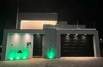Casa com 3 quartos à venda no Alto Umuarama, Uberlândia 