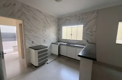 Casa com 3 quartos à venda no Santa Mônica, Uberlândia 