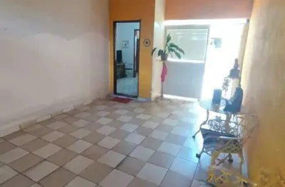 Casa com 3 dormitórios à venda, 130 m² por r$ 530.000,00 - centro - pouso alegre/mg
