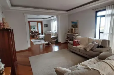 Apartamento muito bem localizado com 4 dormitórios à venda, 357 m² por r$ 1.600.000 - centro - pouso alegre/mg
