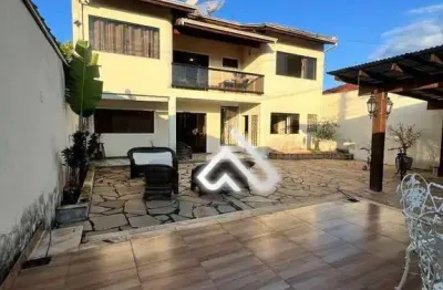 Casa com 3 dormitórios à venda, 236 m² por r$ 1.100.000,00 - jardim mariosa - pouso alegre/mg
