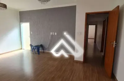 Casa com 3 dormitórios para alugar por r$ 4.500/mês - são carlos - pouso alegre/mg