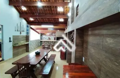 Casa com 3 dormitórios para alugar, 200 m² por r$ 2.550,00/mês - algodao - pouso alegre/mg